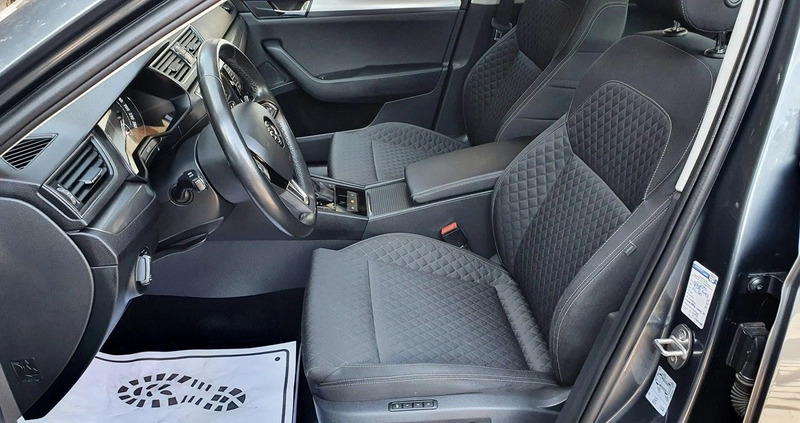 Skoda Superb cena 81300 przebieg: 135590, rok produkcji 2017 z Rzeszów małe 781